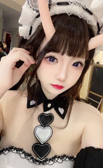 最新人妻不卡一区二区_1080天堂在线