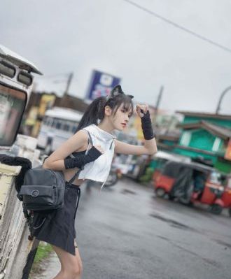 欧美时尚街拍视频_BD韩语高清电影在线