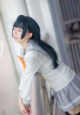欧美性感t恤女五分袖_1080动漫在线观看